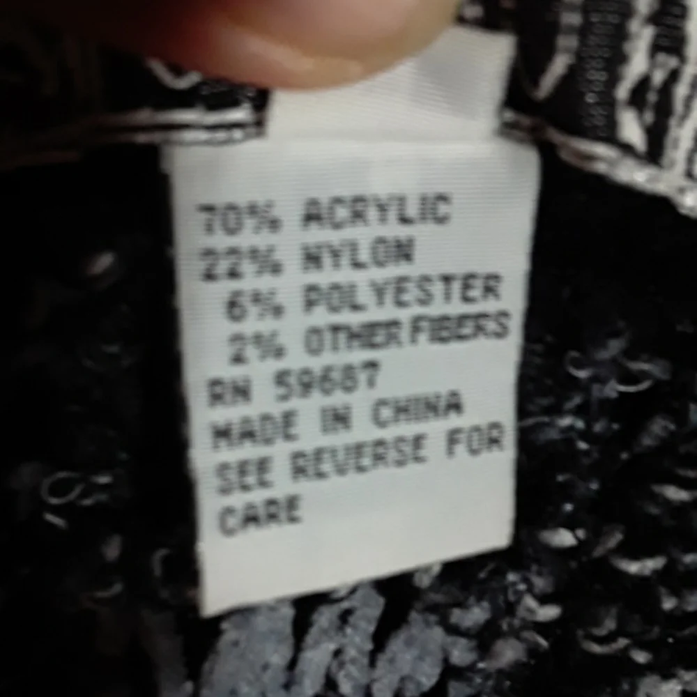 Vest - Picture 5 of 5